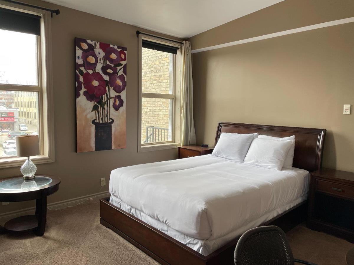 Wellington Street Inn By Hoco Hotels Collection Stratford Exterior photo